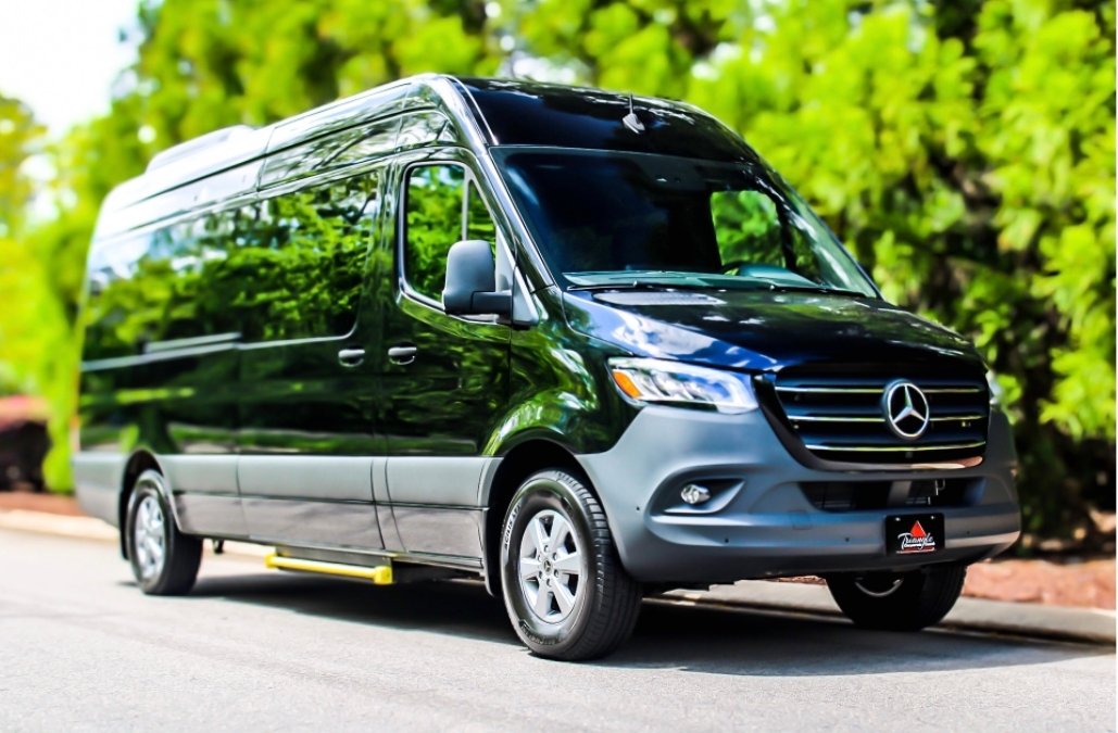 Shuttle Bus Rental Illinois