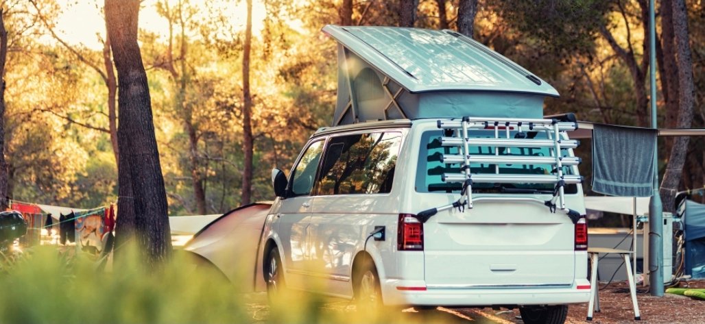 Keeping Your Work Van on the Road: Maintenance and MOT Planning